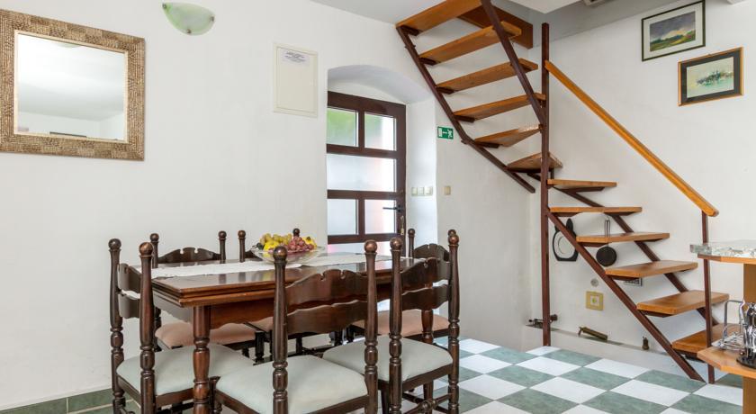 Apartment Old Stone House Lokva Rogoznica Room photo